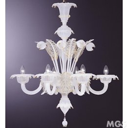 Silk color chandelier at five lights decorated in 24k gold